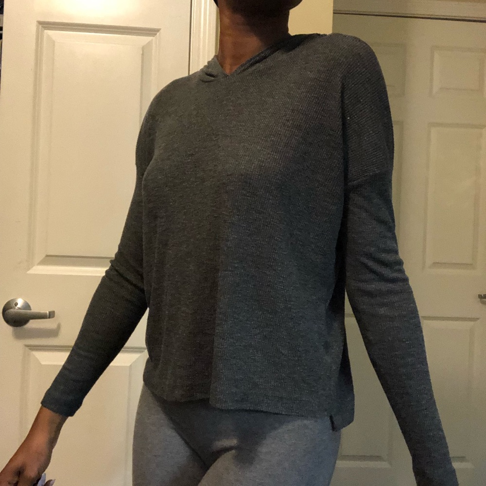 Hooded shirt